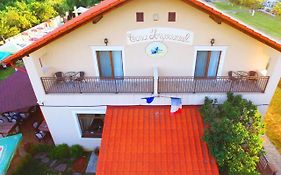 Pensiunea Casa Iorgovanul Urseni